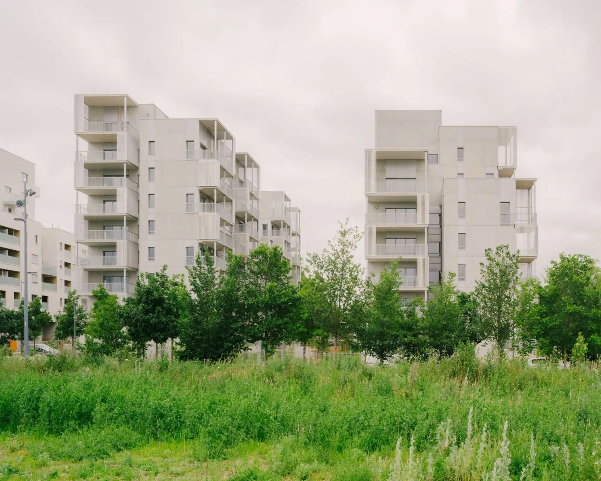 Parilly 116 Housing Units: A Model of Sustainable Social Housing Architecture by Tectoniques + BBC & Associés