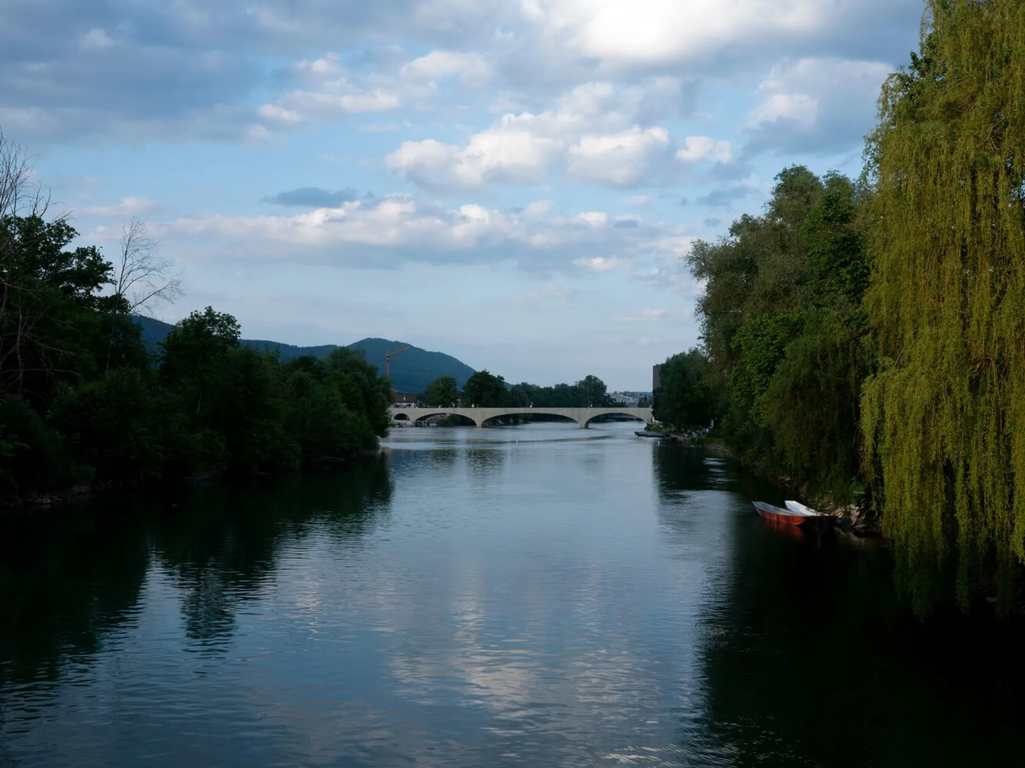 New Aare Bridge by Christ & Gantenbein: A Contemporary Infrastructure Landmark Rooted in Tradition