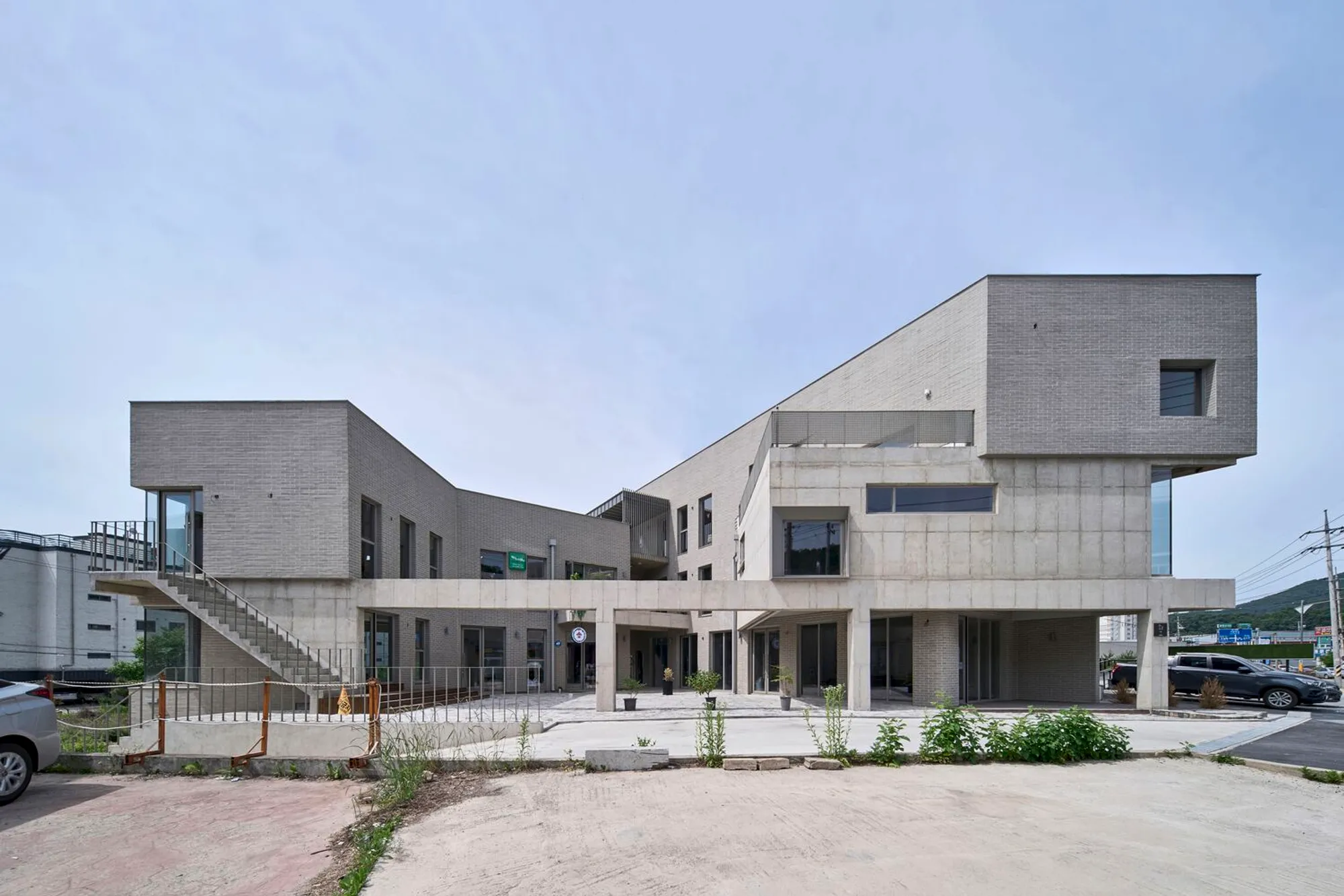 Mom’s Garden Center by Todot Architects and Partners: A Community Courtyard in the Suburbs of Yangpyeong