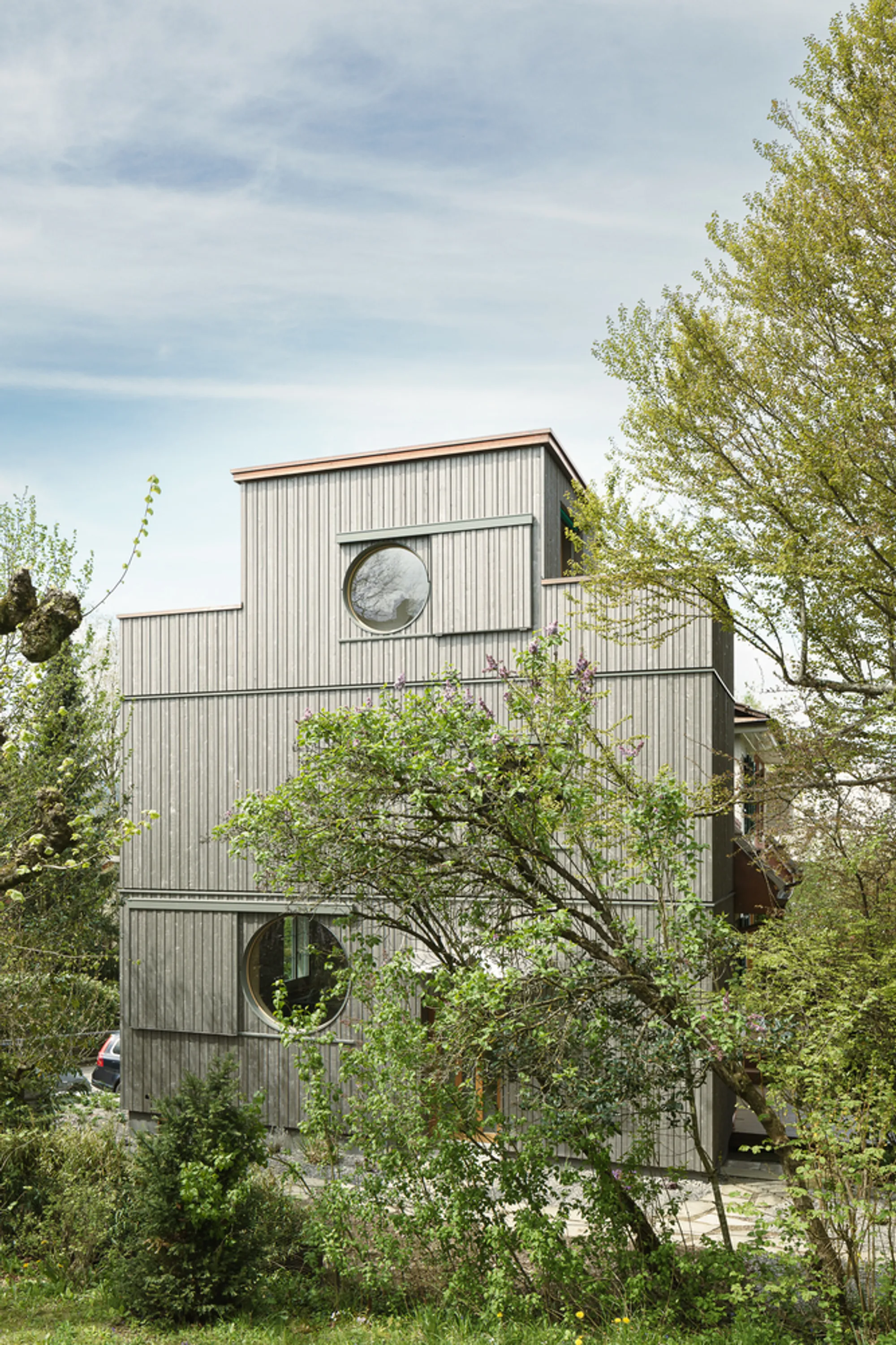 House with an Eye by Studio Anna Jach