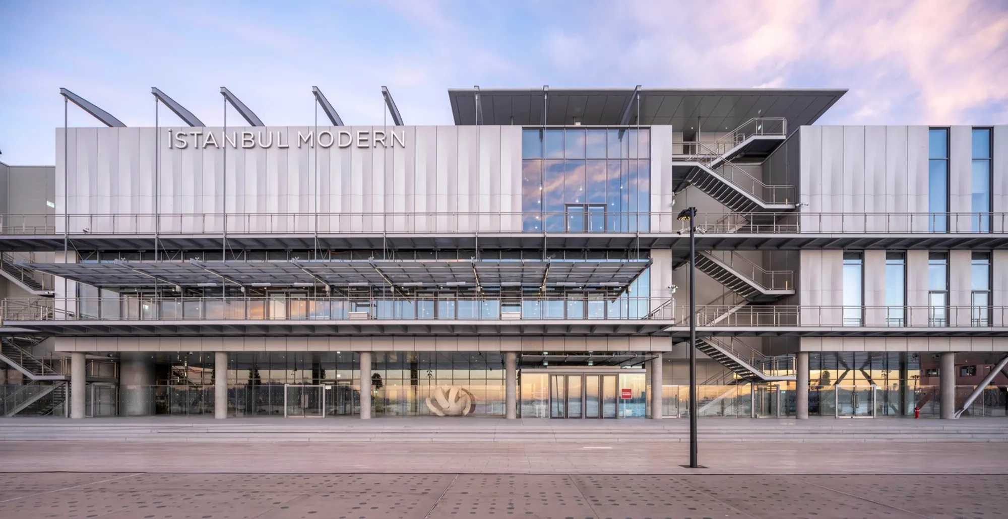 Istanbul Modern Museum by Renzo Piano Building Workshop + Arup