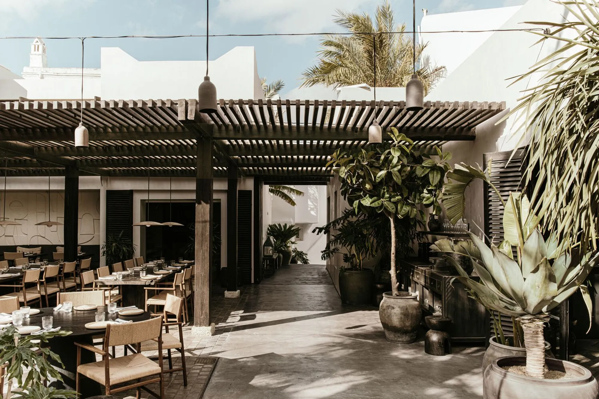 NOEMA Bar and Restaurant by K-Studio + Lambs and Lions
