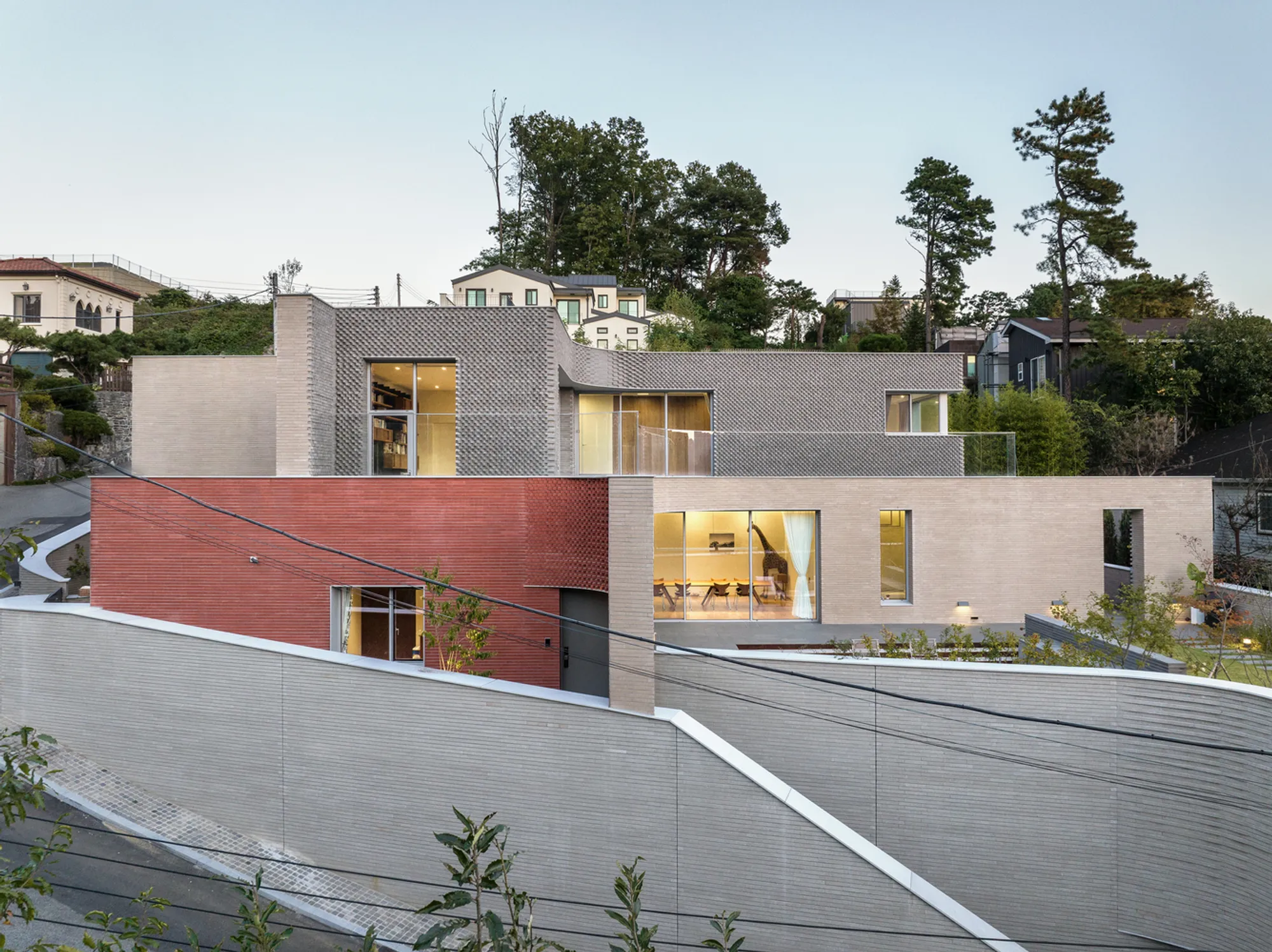 Omnibus House by SON-A: Living Through Landscapes in Yangpyeong, South Korea