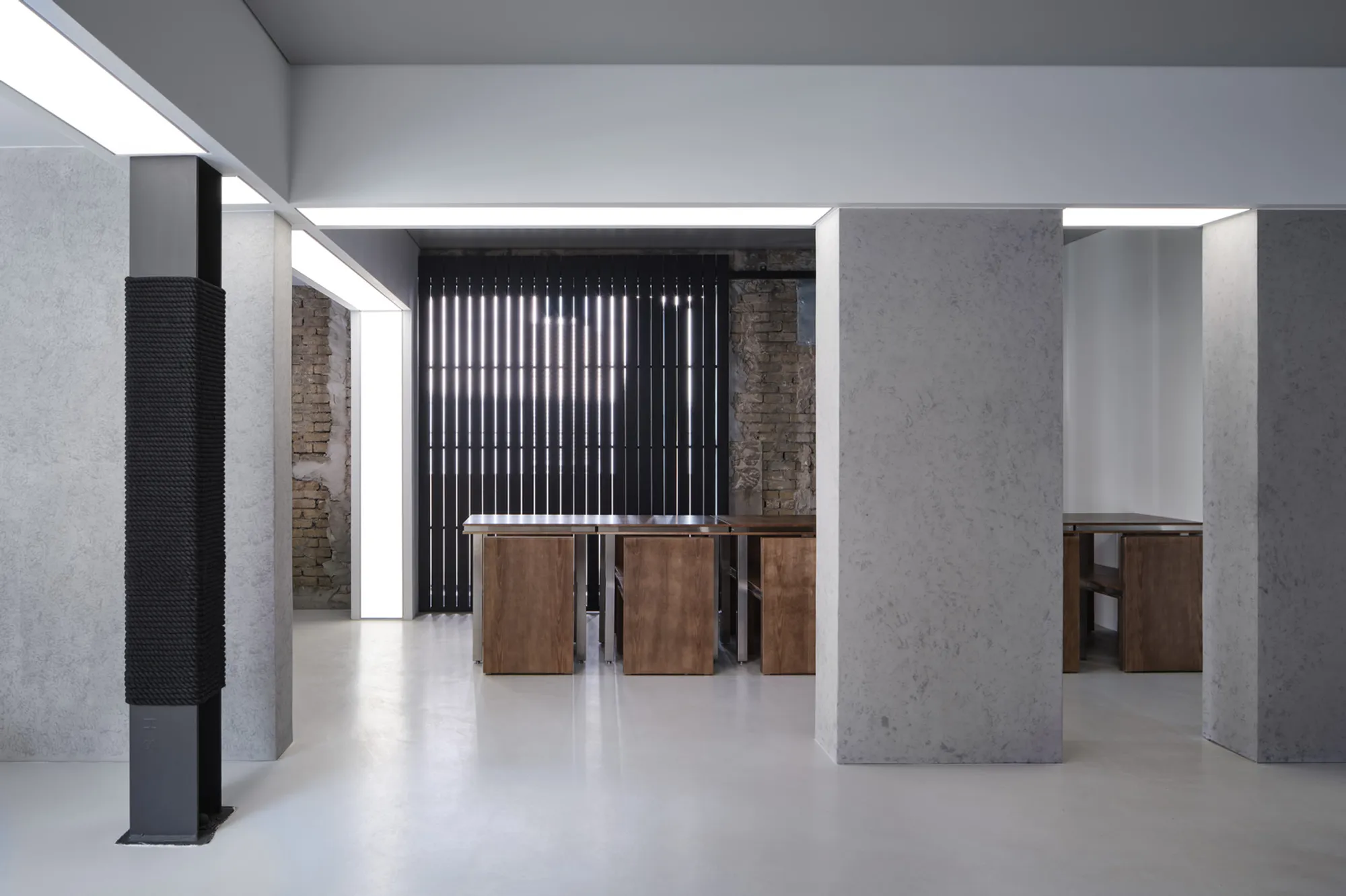 Boba Bear Café by KKOL Studio: A Dual-Purpose Interior Inspired by Swan Lake's Psychological Drama