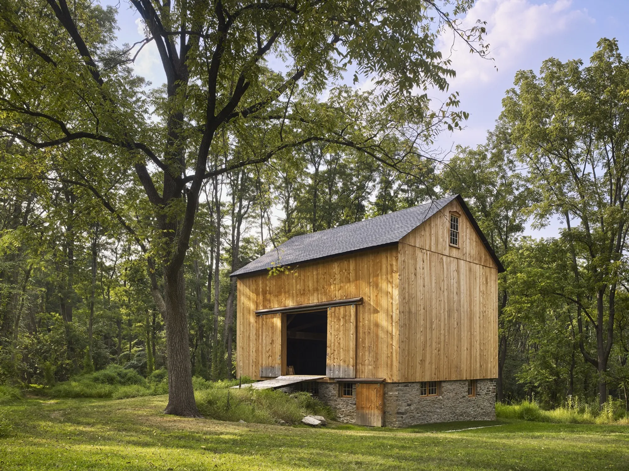 Material Design Build Rescues a Crumbling 1860s Timber-Frame Barn in Rural New York
