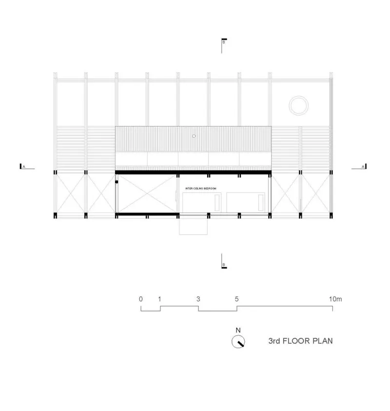 Third floor plan showing attic children's bedroom beneath the sloped roof structure