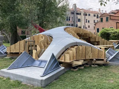 Zaha Hadid Architects and Block Research Group 3D-Print a Mortar-Free Concrete Footbridge in Venice