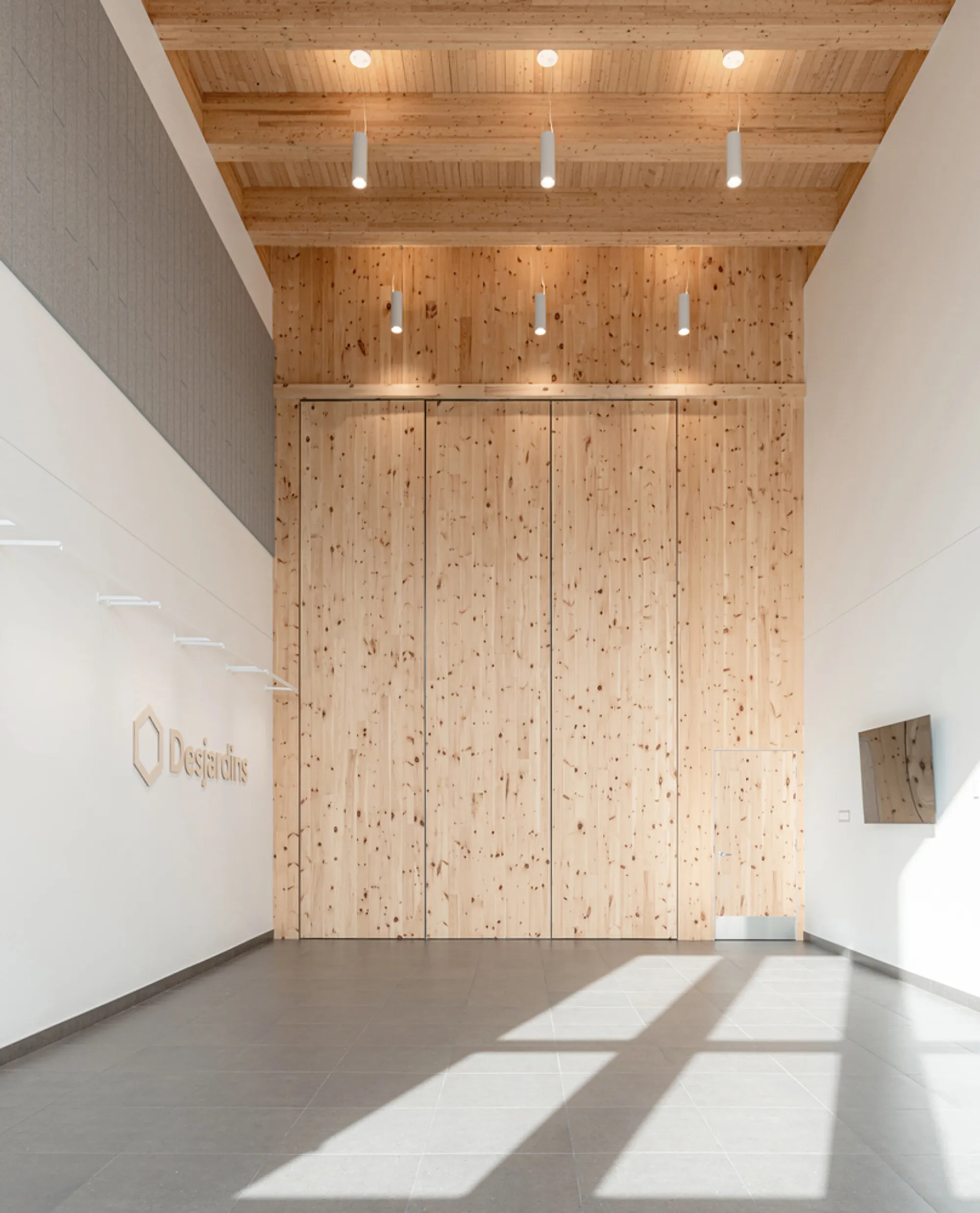 STGM Architectes Wraps a Boreal Forest Research Center in the Rhythm of Its Own Subject