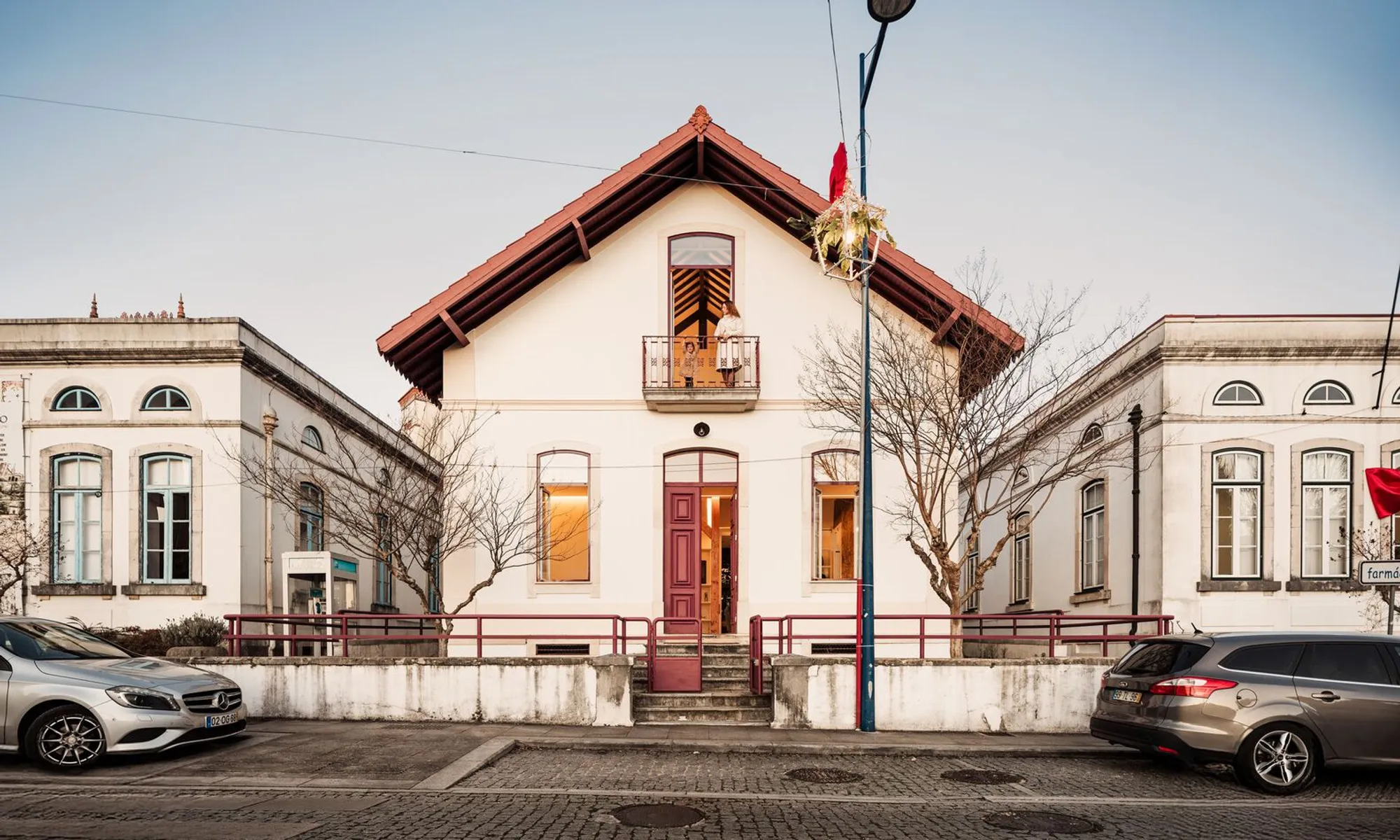 Post Office House by Cidade Branco Arquitectos: A Historic Rehabilitation in Portugal
