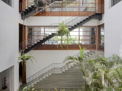 SPASM Design Wraps a Multigenerational Ahmedabad Home in a Vertical Brick Jaali Veil