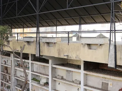 Grass+Batz Arquitectos Builds Latin America's First Memorial for People Who Died on the Streets