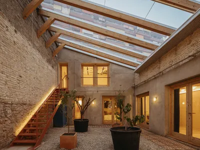 MARBÄ Artquitectura Carves a Green Courtyard into a Dense Barcelona Ground Floor