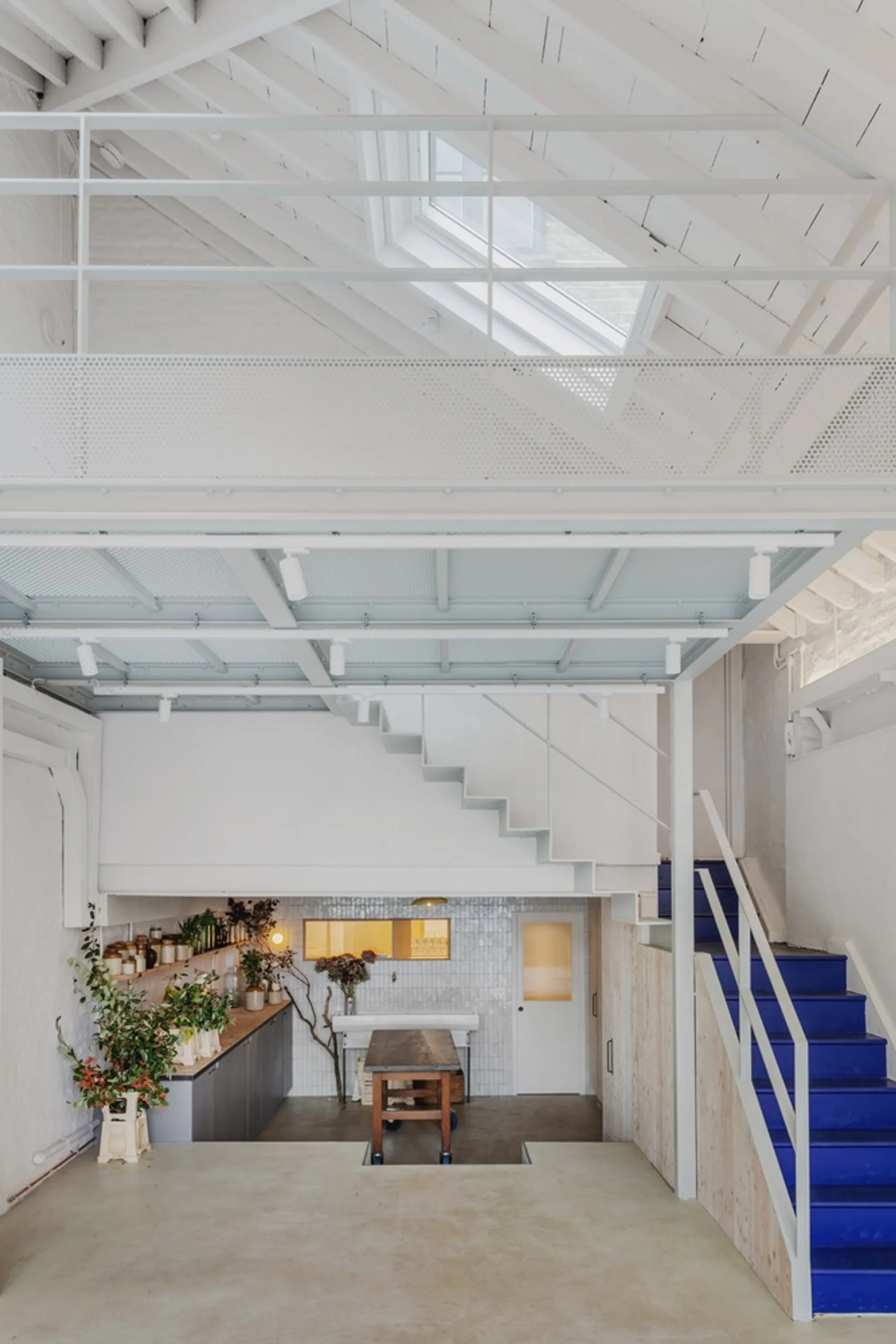 Trellik Design Studio Packs a Co-Working Hub, Café, and Workshop into 124 Square Meters of Victorian Shell