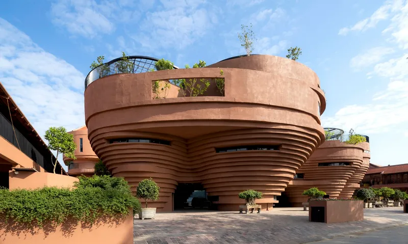 Bat Trang Ceramic Community House