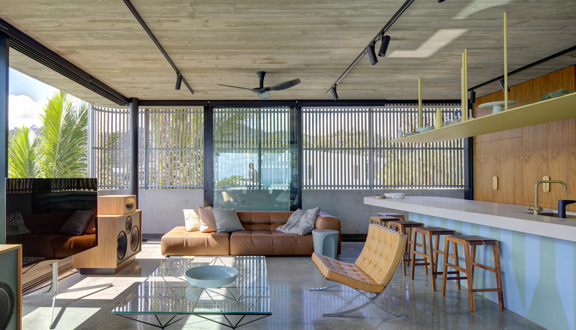 Airlie Beach House: A Masterpiece of Sustainable Coastal Home Design