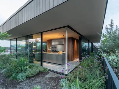 Penthouse T by Objekt Architecten: A Luxurious Urban Retreat