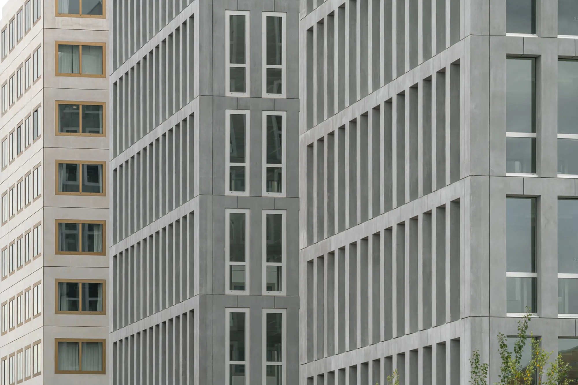 Low-Carbon Architecture: JUMP Building by KAAN Architecten
