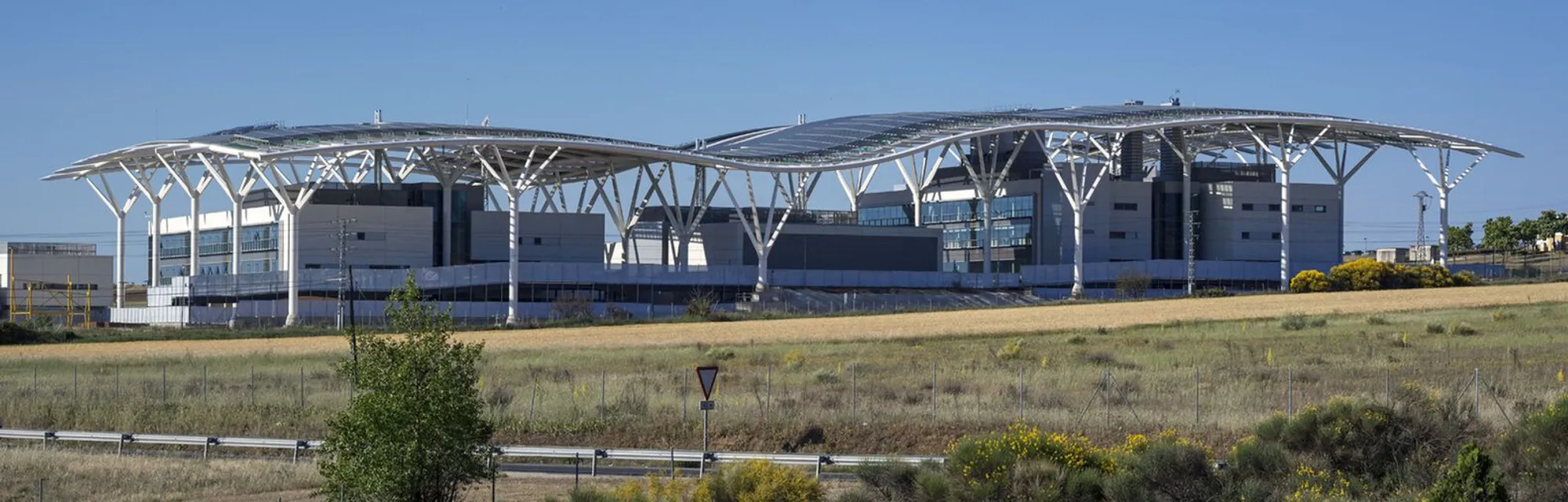 Campus Iberdrola by ABAA Arquitectura: A Sustainable and Flexible Architectural Landmark