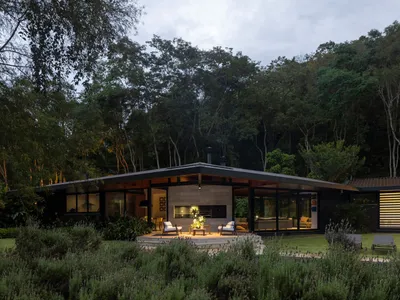 Zigzag House by Architectare: A Perfect Blend of Simplicity, Functionality, and Modern Design