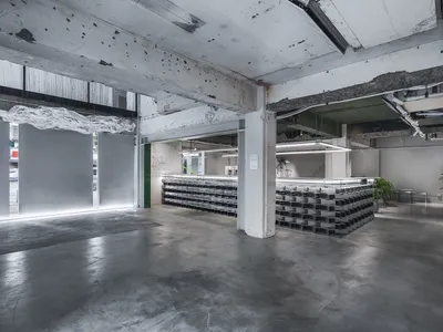 Coffee Law-Crystallization Temporal Cafe: A Sustainable Pop-Up Cafe Design Reflecting Urban Transformation