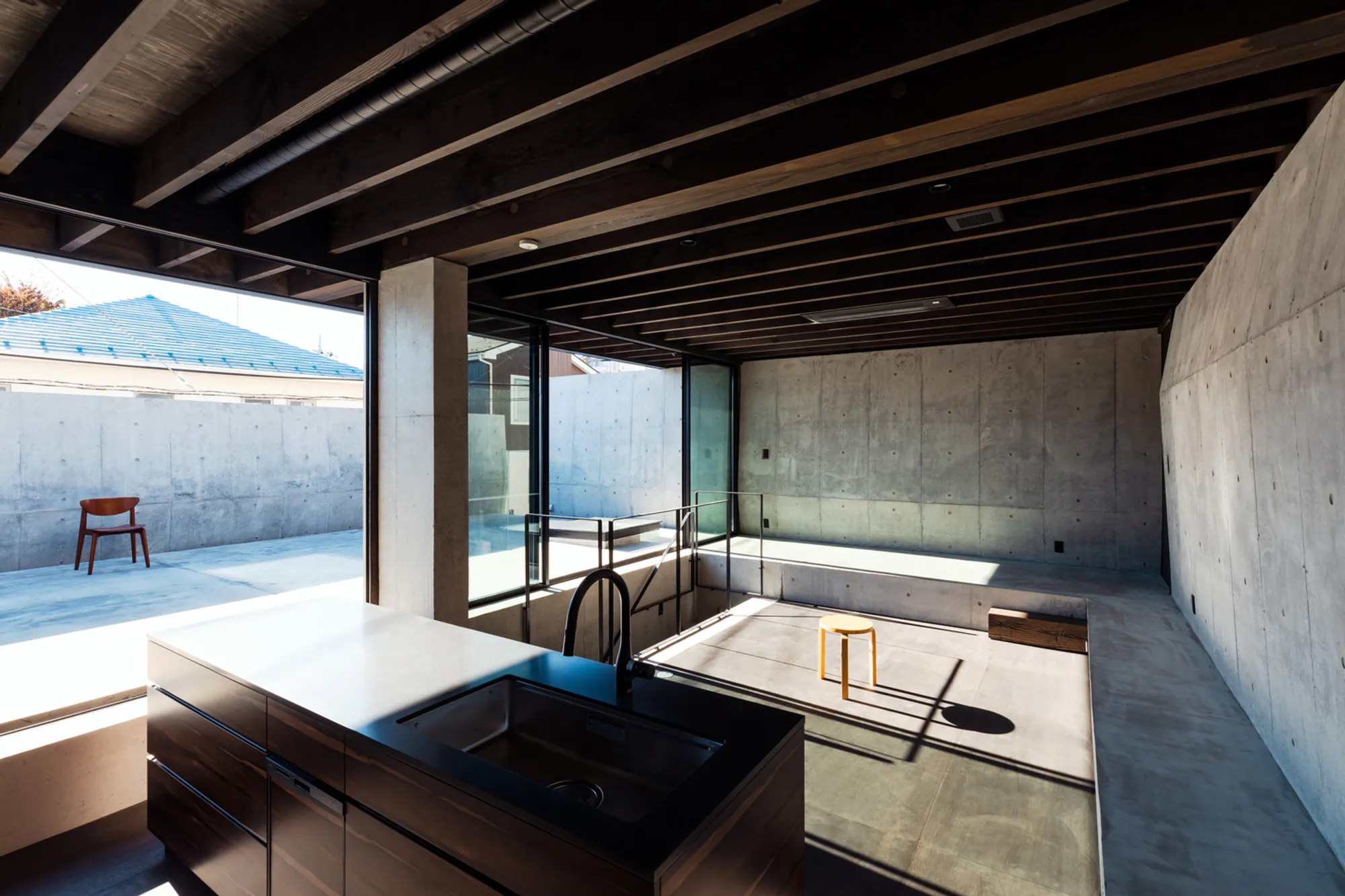 Modern Minimalist House Design: House in Tama by Cheng Hao Chung