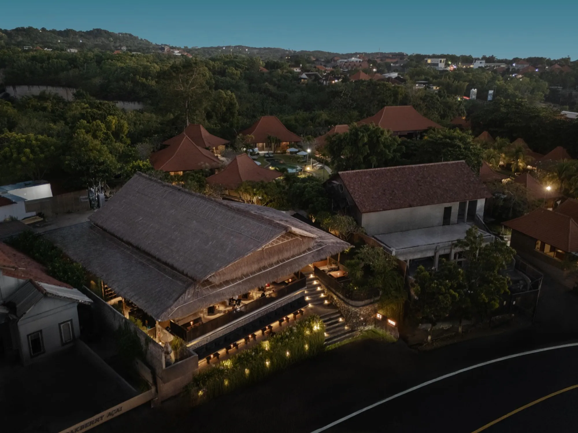 Yuki Uluwatu by Studio Tanama: Bamboo Architecture on Bali’s Cliffside