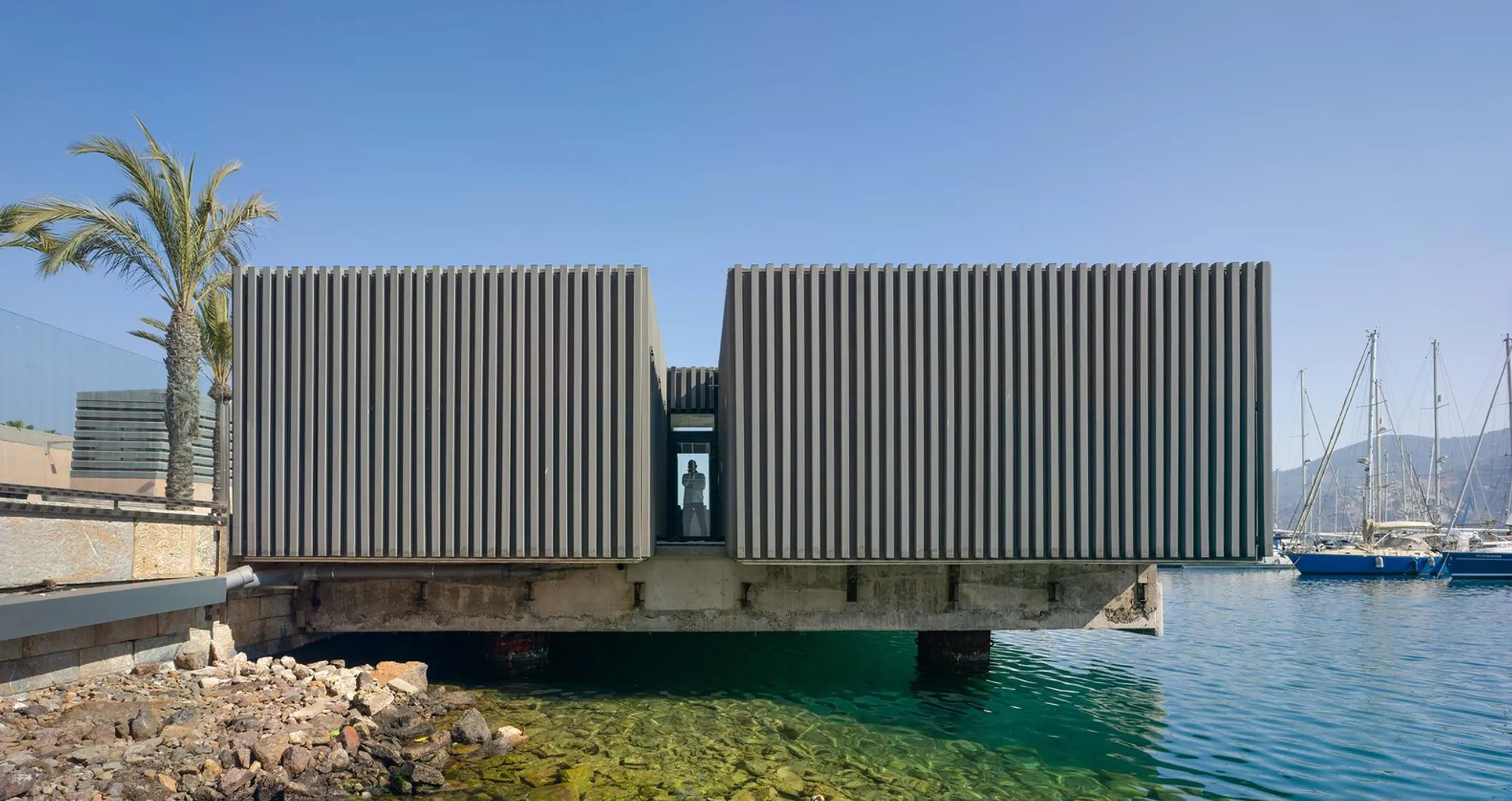 Yacht Port Changing Rooms by Estudio Huma – Cartagena, Spain