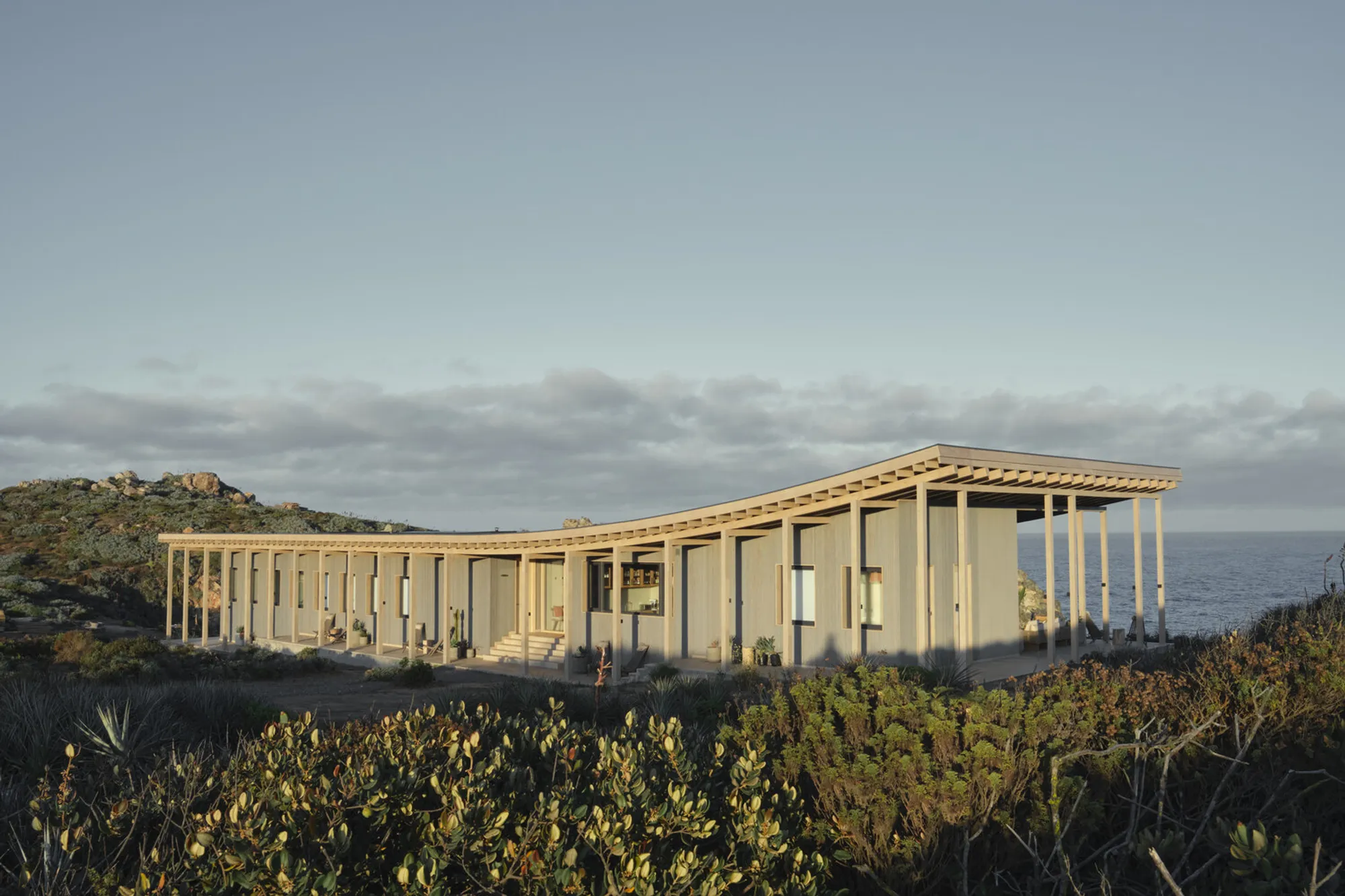 House EP by LOTE STUDIO + Ignacio Ferreira: A Coastal Wooden House in Chile