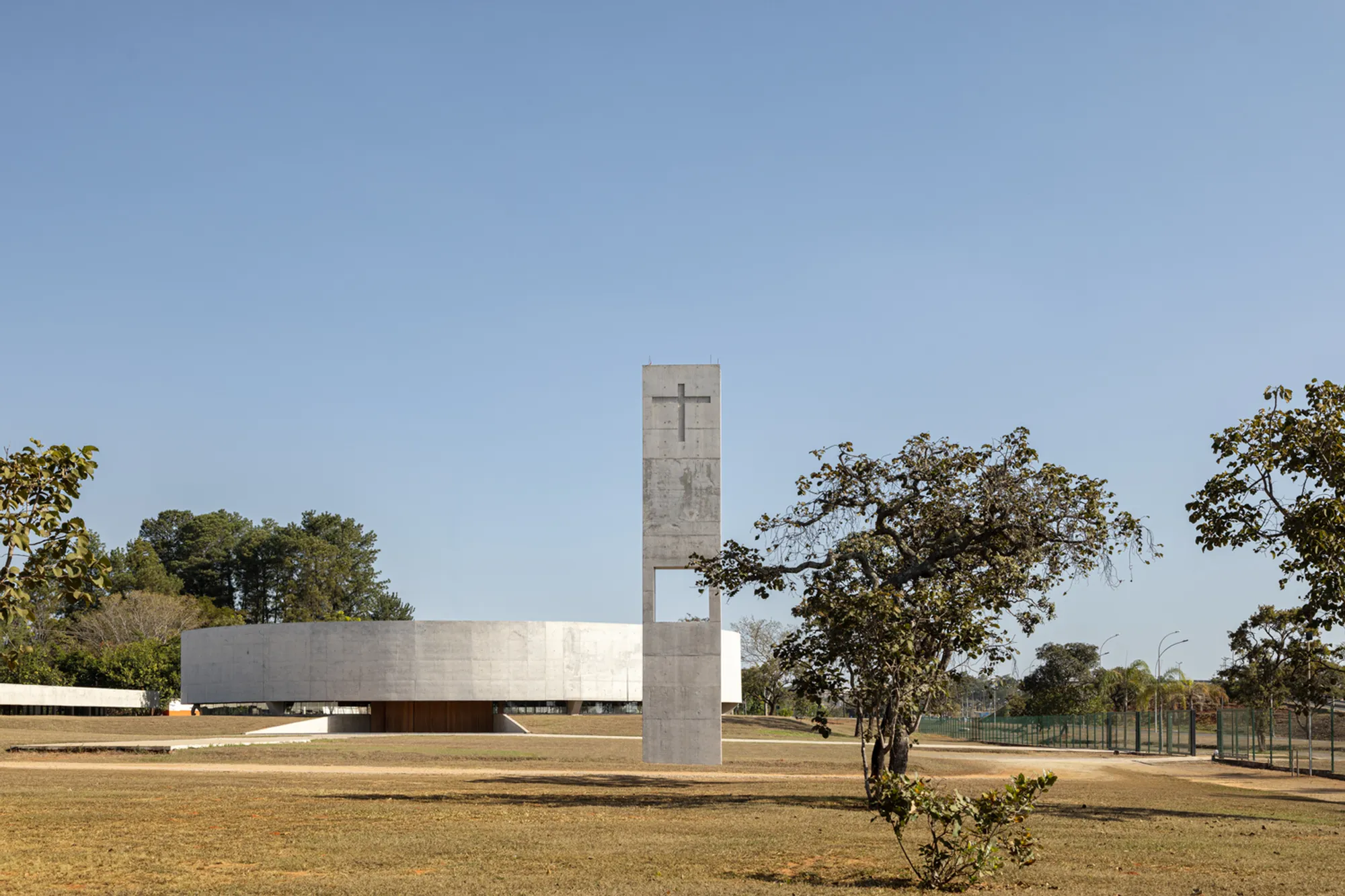 Sagrada Familia Parish by ARQBR Arquitetura e Urbanismo