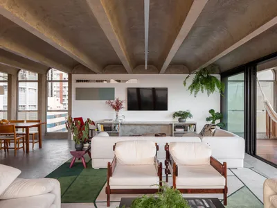 Arches Apartment Renovation by Ana Sawaia Arquitetura + Estúdio Paulo Alves