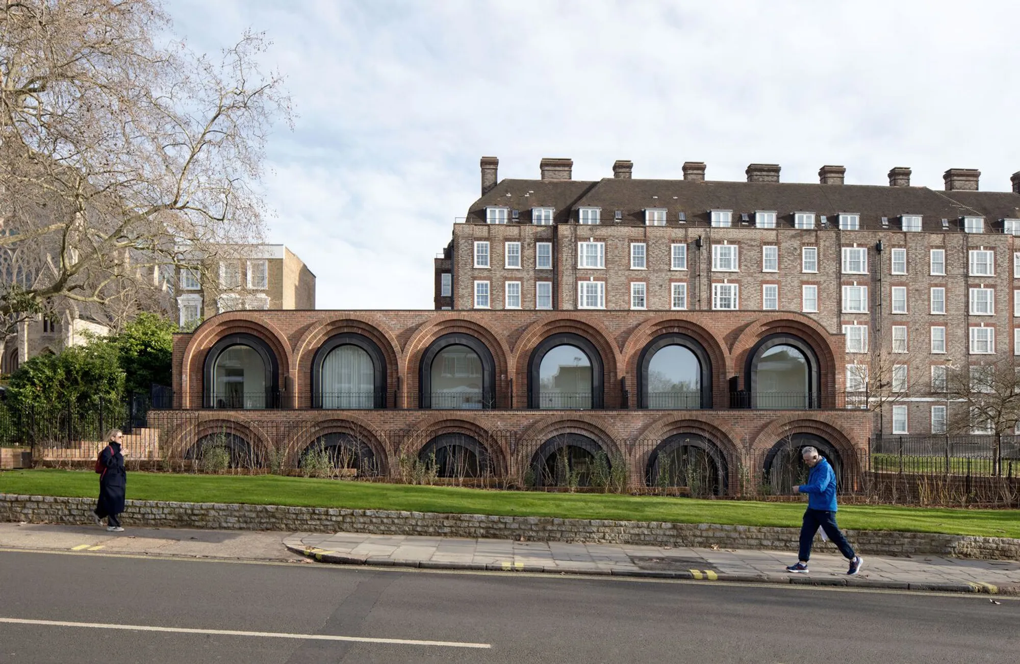 The Arches by The DHaus Company: Redefining Contemporary Housing in London’s Dartmouth Park