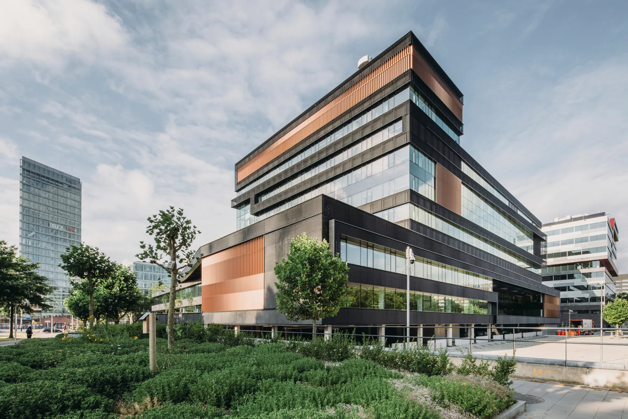 Fellenoord 15 Renovation by UNStudio – A Sustainable Transformation in Eindhoven