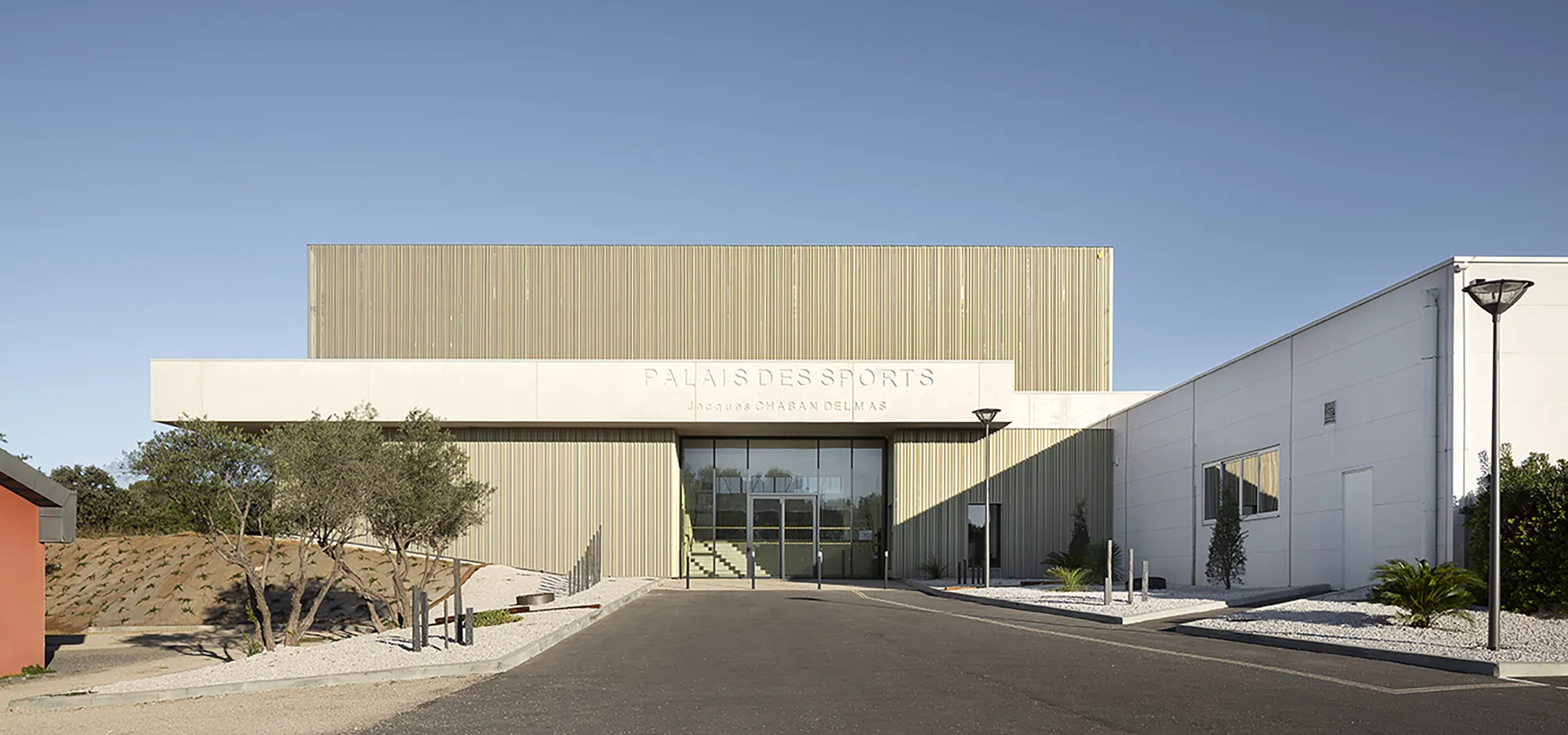 Jacques Chaban Delmas Sports Hall by BPA ARCHITECTURE – Innovative Sports Facility in Castelnau-le-Lez, France