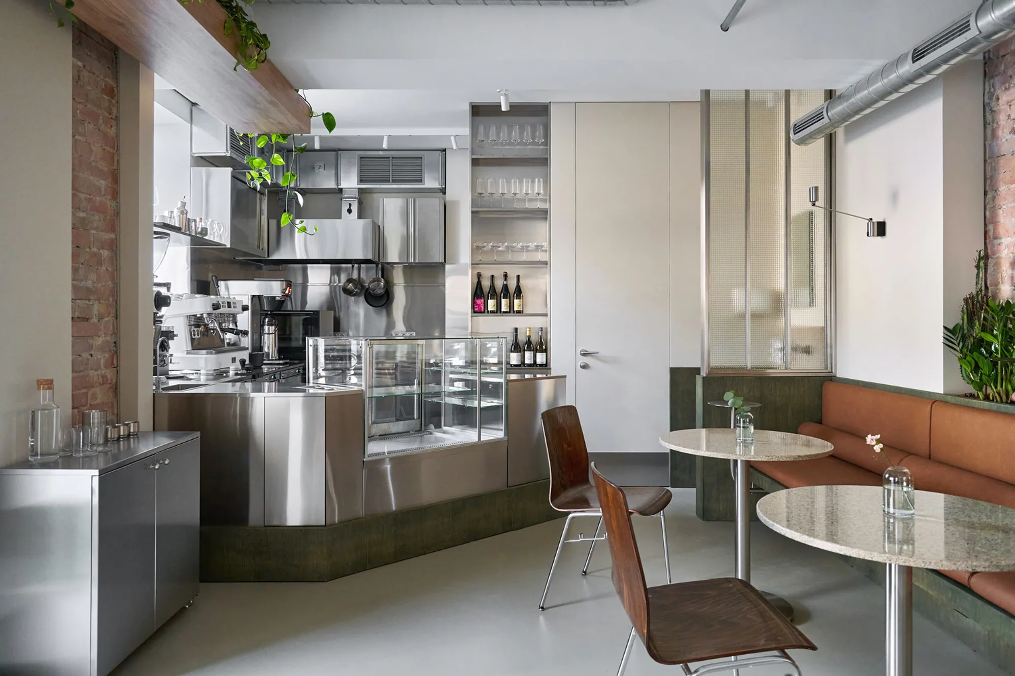 Industrial Interior Design: The Art of Raw Elegance