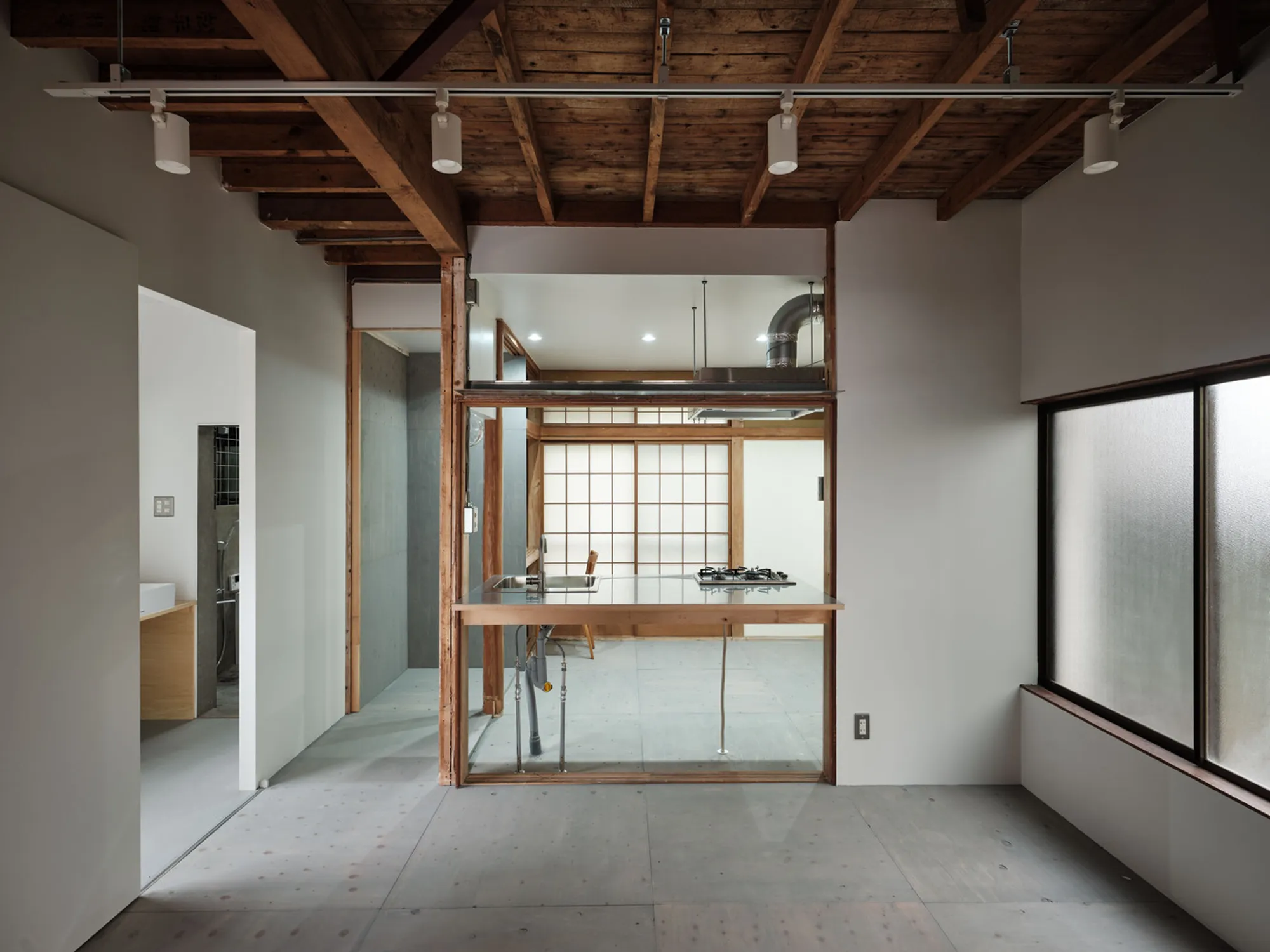 Itabashi House Renovation by ROOVICE