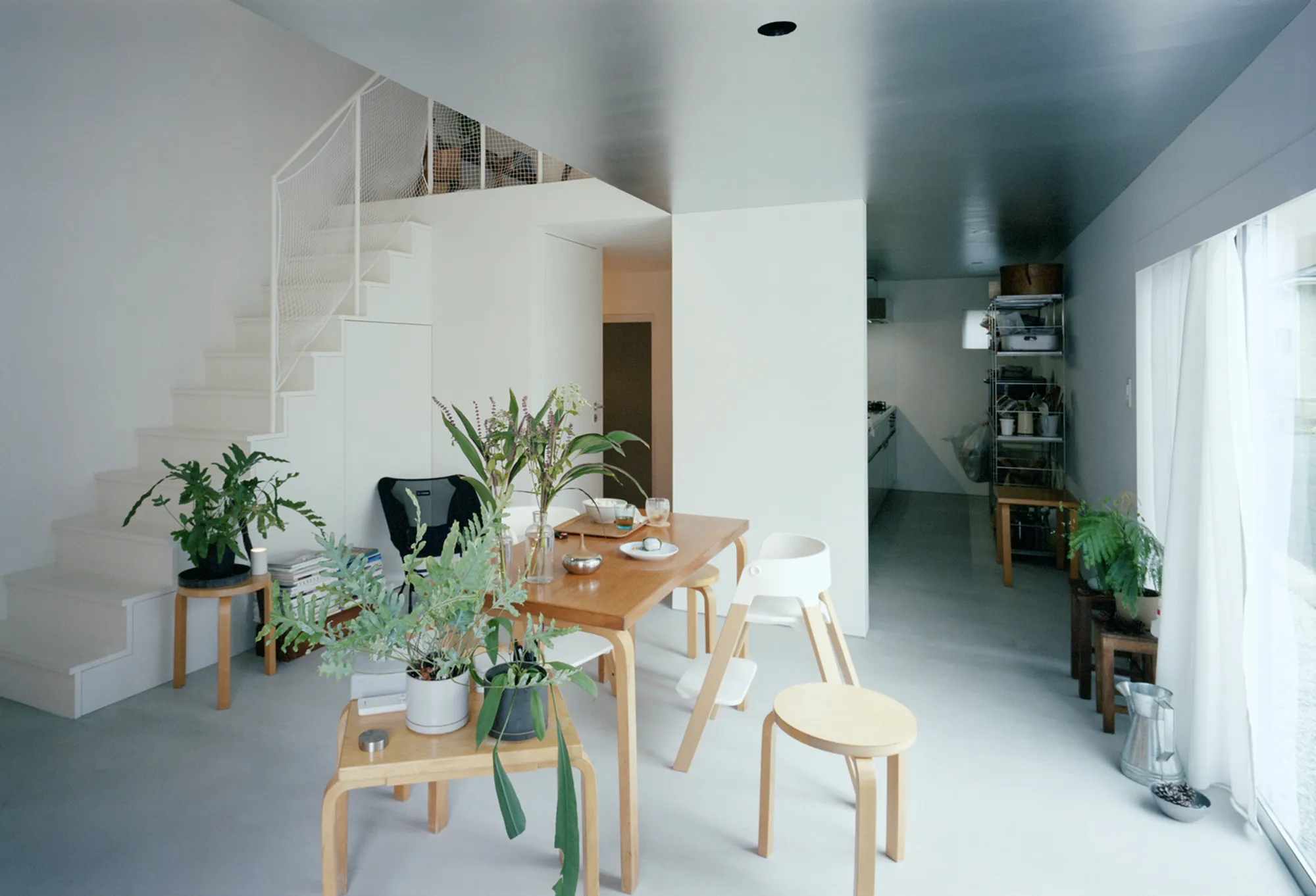 Overlap House by Office Sugurufukuda – Innovative Residential Architecture in Japan