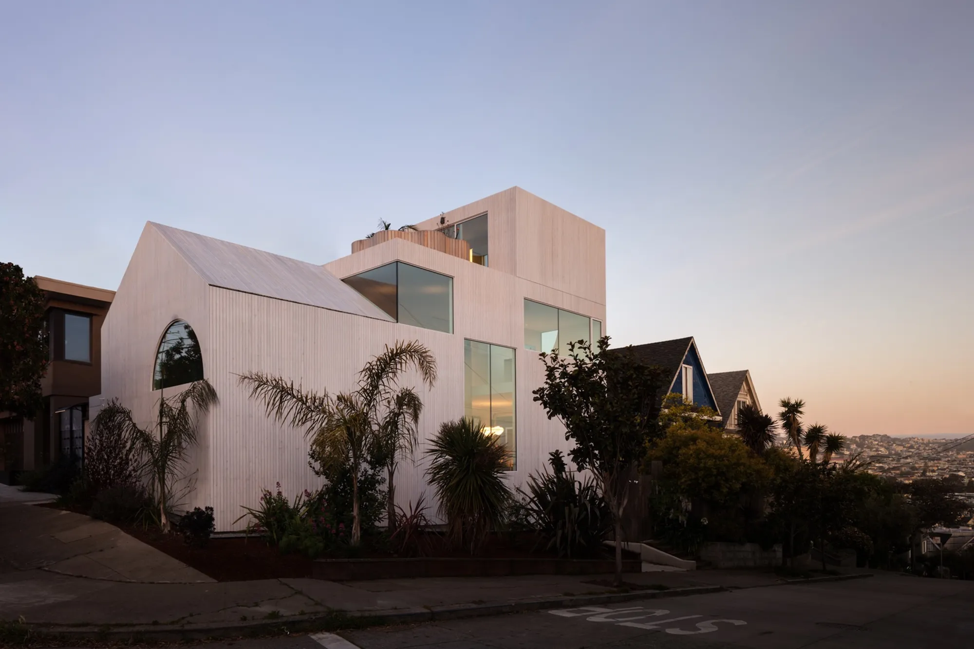 Flower House by Craig Steely Architecture