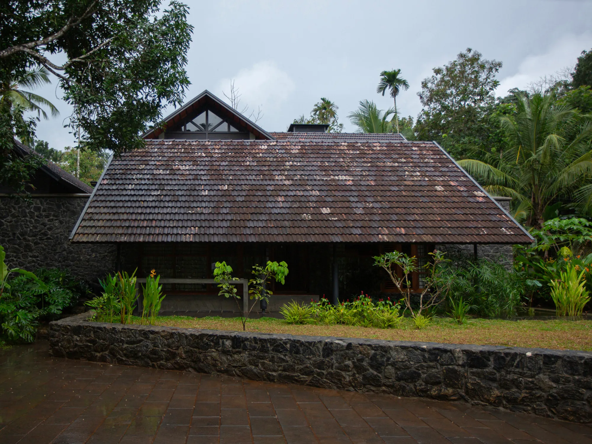 Residence at Edavanna by ZERO STUDIO: A Contemporary Kerala Home Rooted in Tradition