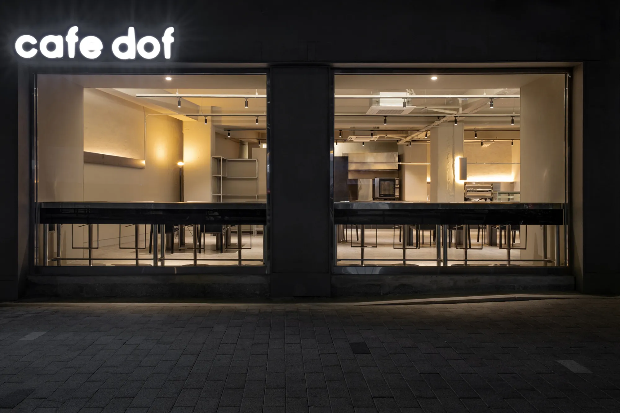 Café dof by designstudio.ure
