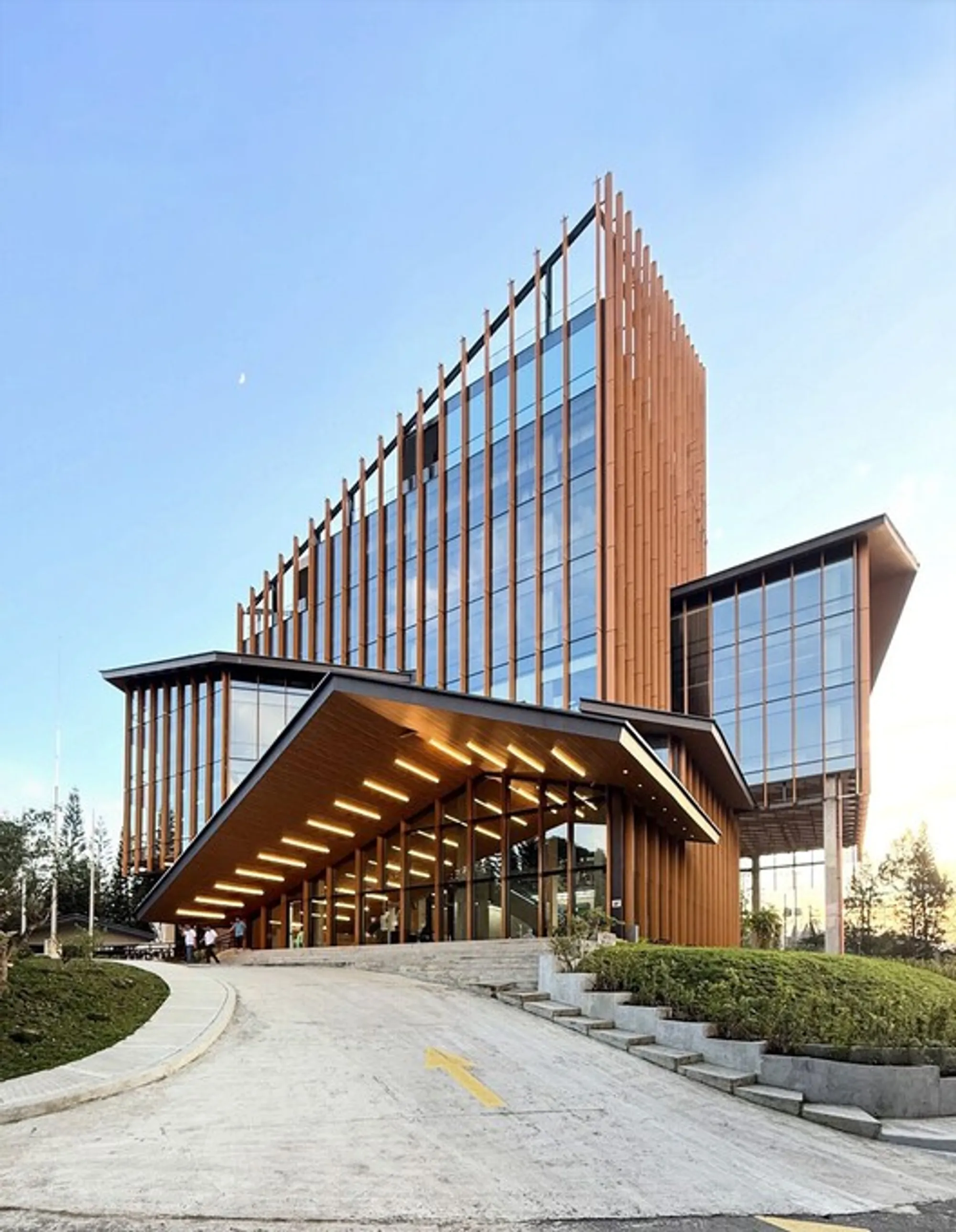 Tagaytay City Hall by WTA Architecture and Design Studio: Civic Identity Shaped by Landscape