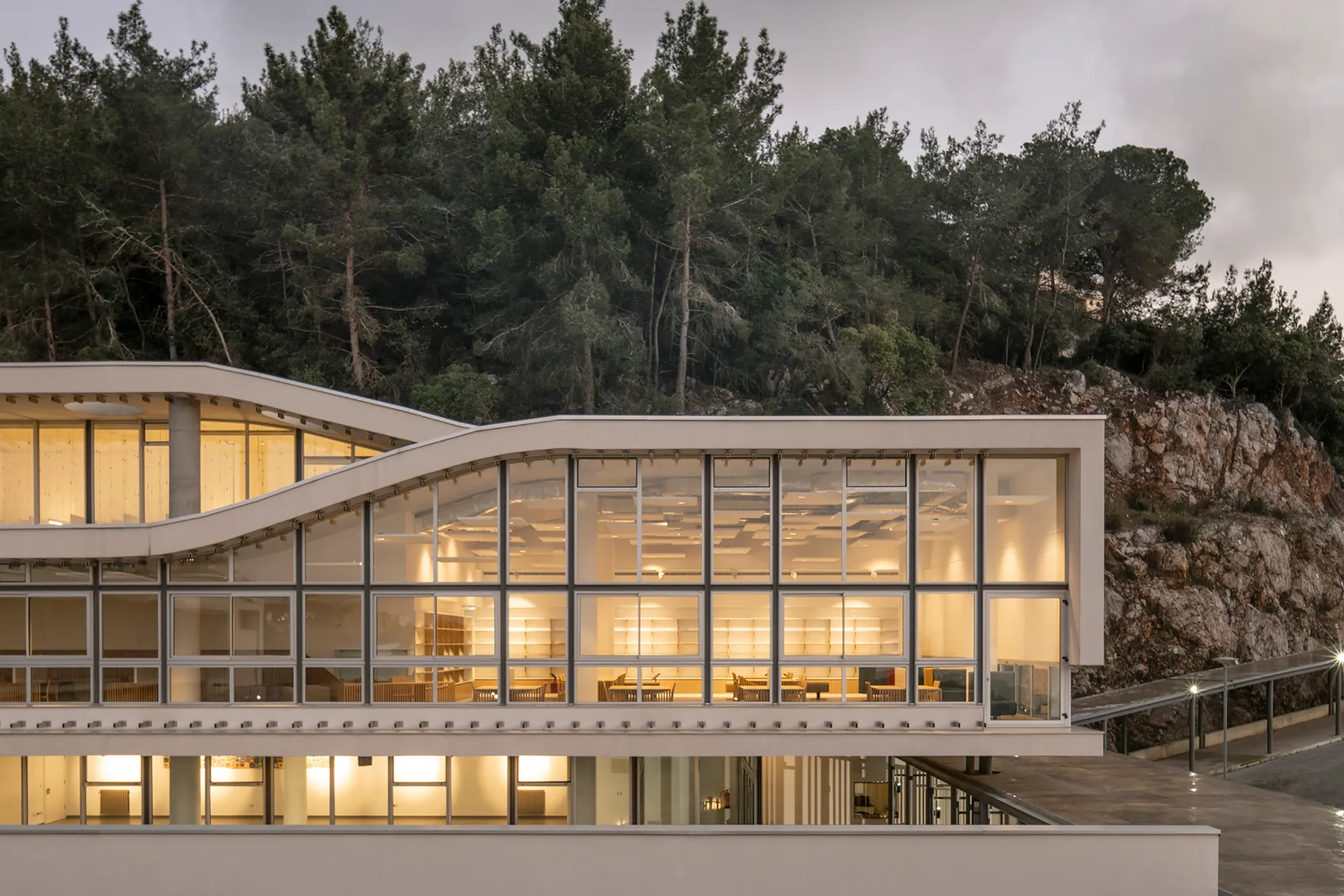 Collège Louise Wegmann by Dagher Hanna & Partners – A Contemporary Educational Architecture in Lebanon