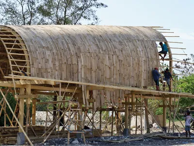 BaleBio Pavilion by Cave Urban – A Regenerative Landmark for Bali’s Coastal Communities
