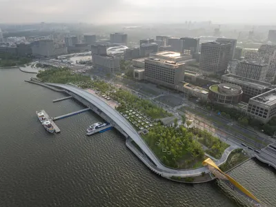 Pier One Dishui Lake by TM Studio