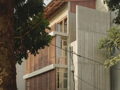 Vertical Tube House – Kam and Ly House: A Climate-Responsive Urban Retreat in Hanoi