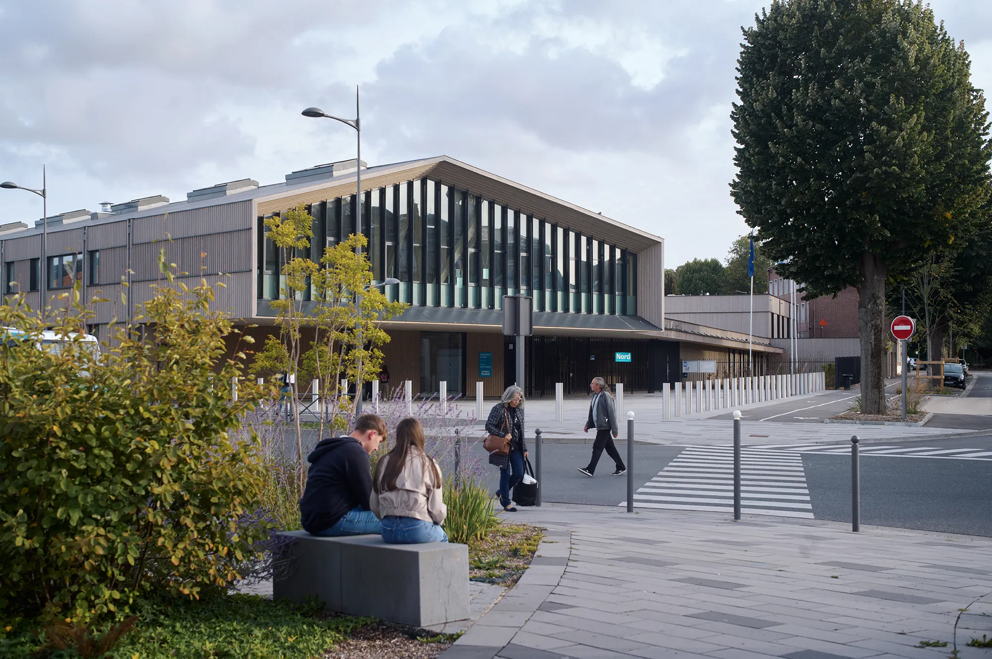 College Robert Badinter by Coldefy – Northern France’s First Timber-Framed Secondary School