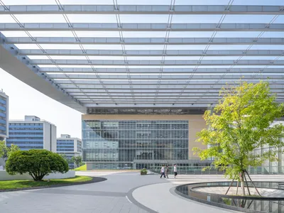Hangzhou International Innovation Institute by HENN – A Landmark of Aeronautical Education, Architecture, and Sustainable Innovation
