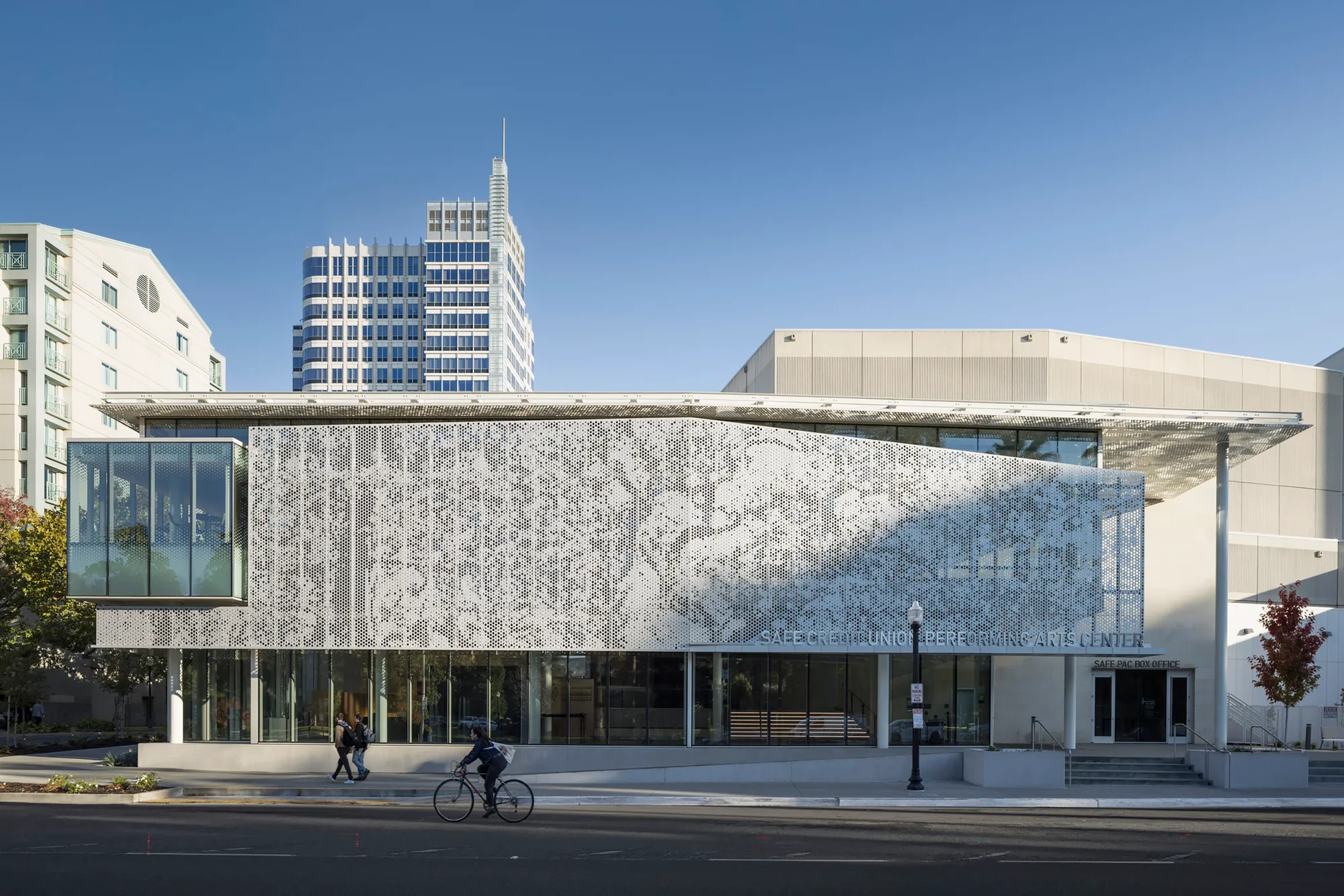 SAFE Credit Union Performing Arts Center – DLR Group