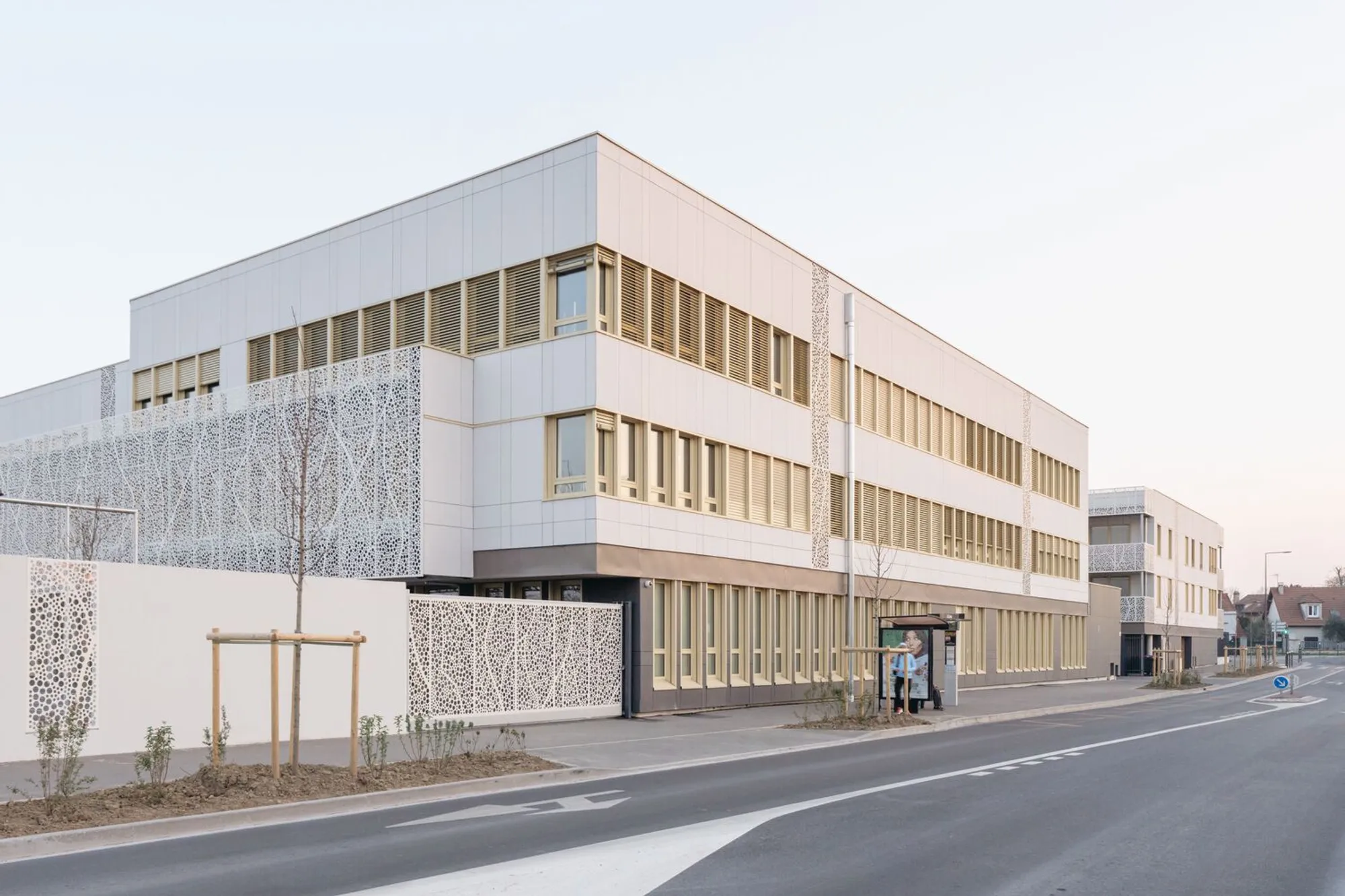 Samuel–Paty Secondary School in Valenton by Archipente