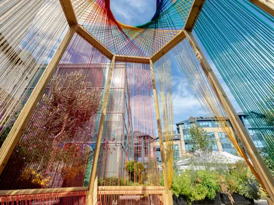In Pride of Idleness Pavilion by Foster + Partners: A Celebration of Rest, Pride, and Circular Design