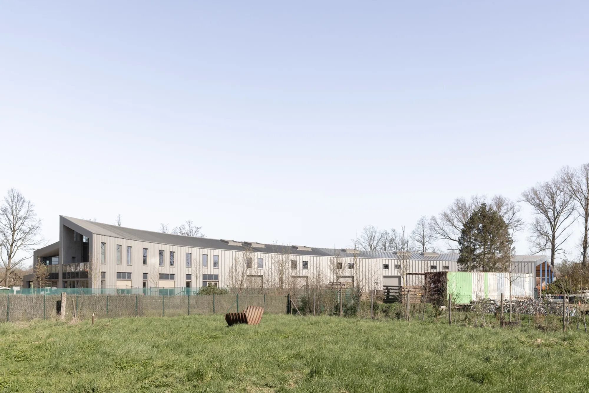 Zemst Workshop and Office Spaces: A Sustainable, Sculptural Workplace Design by WE-S Architecten